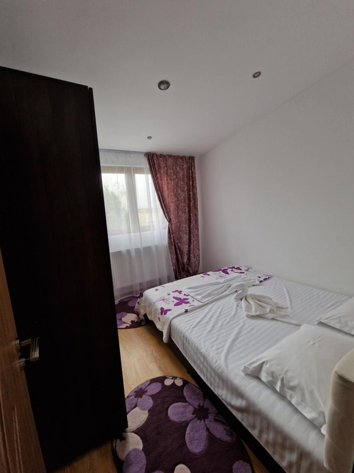 Special Apartment Nadeva Suceava Esterno foto